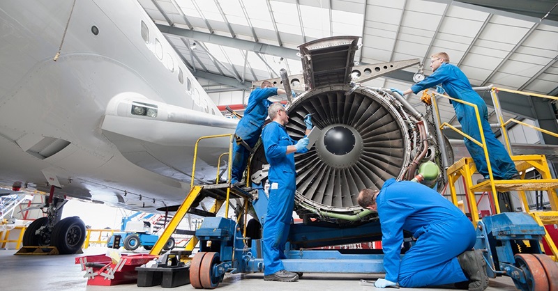 Aviation-Maintenance-and-Repair-Careers