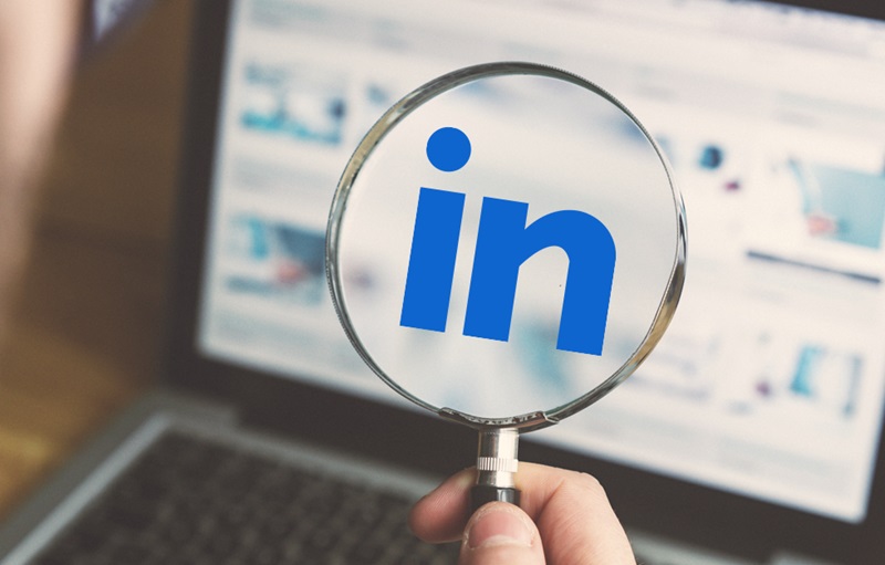 Leveraging LinkedIn for Career Advancement