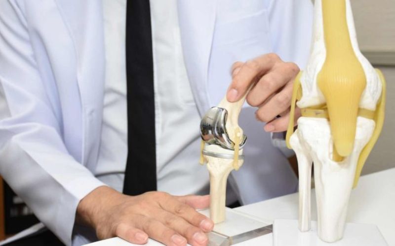 Navigating the Challenges of Orthopedic Device Recruitment in a Competitive Market
